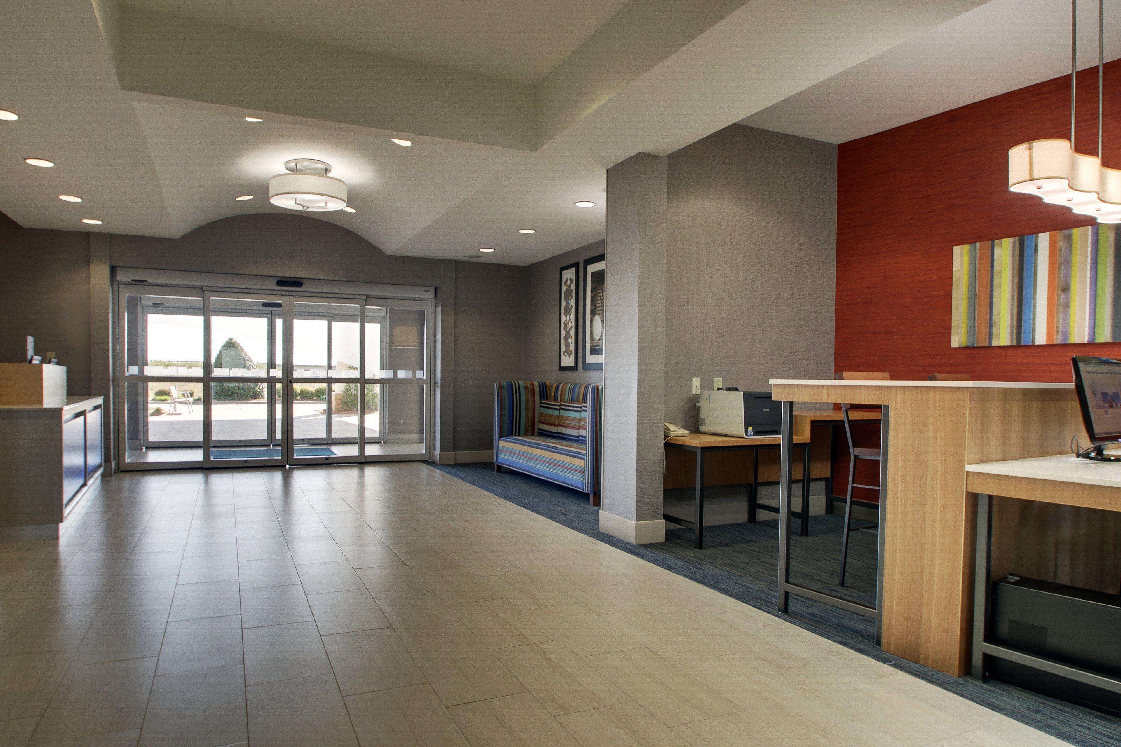 Holiday Inn Express Vernon College Area Highway 287 By Ihg Exterior foto