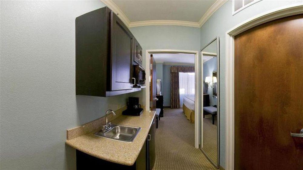 Holiday Inn Express Vernon College Area Highway 287 By Ihg Exterior foto