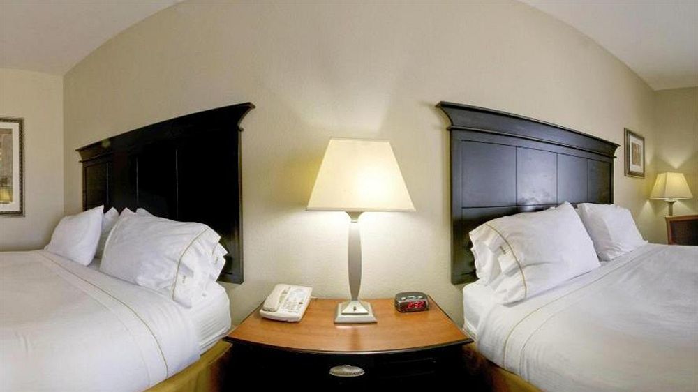 Holiday Inn Express Vernon College Area Highway 287 By Ihg Exterior foto